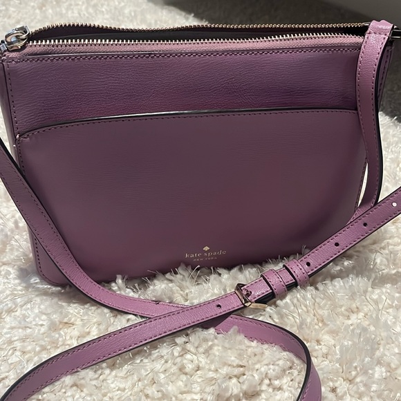 Kate Spade small purse - Picture 1 of 7